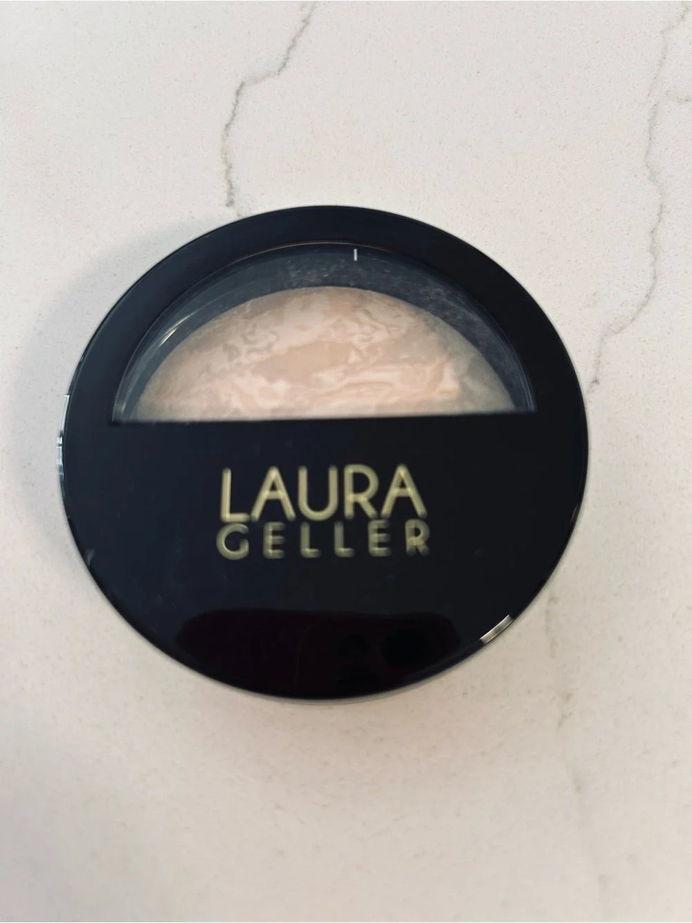 NEW Laura Geller Baked Balance-N-Brighten Color Correcting Foundation
